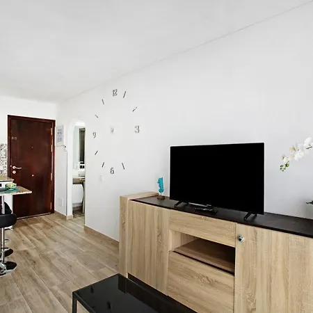 Apartment Lovely Paola *